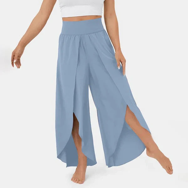Mia | Trendy women's wide-leg pants with stylish split
