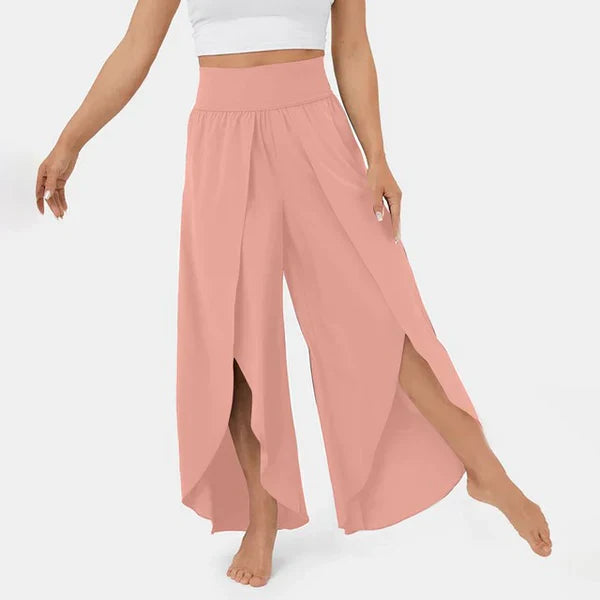Mia | Trendy women's wide-leg pants with stylish split