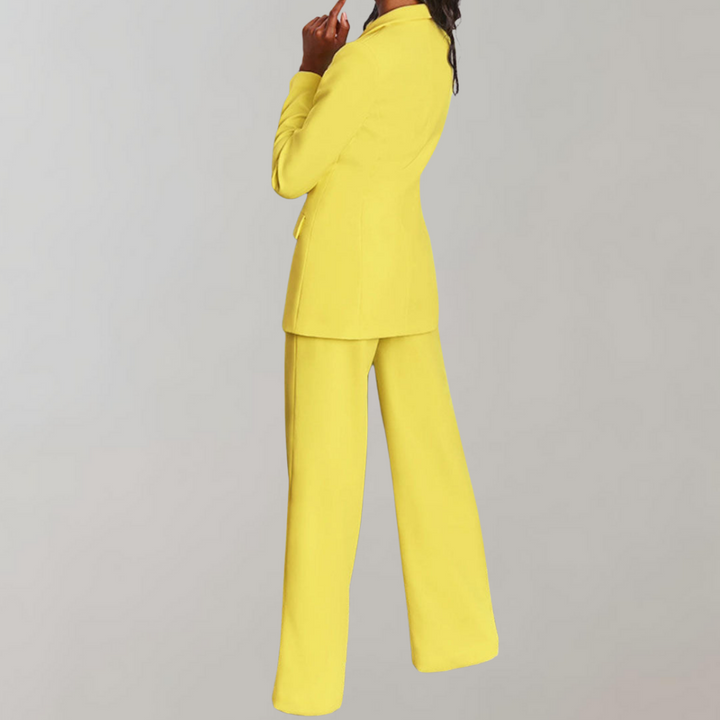 Chloe | Chic ladies' blazer set