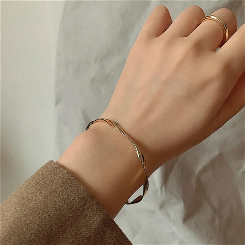 Olivia | Elegant women's bracelet