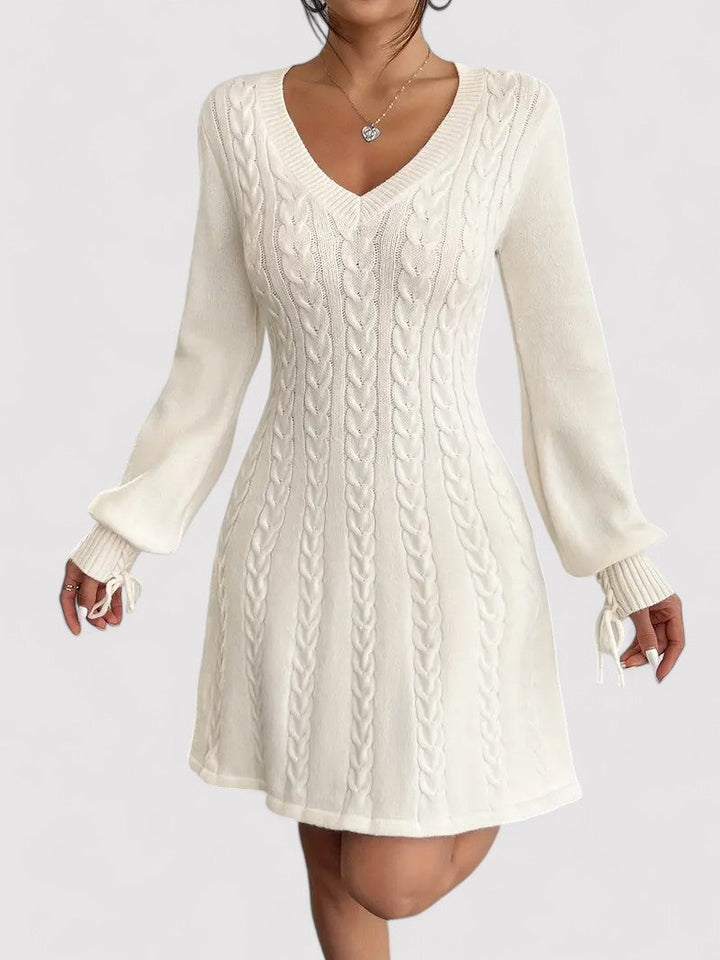 Ancien | Cable Knit V-neck Slim Fit Dress afbeelding 1