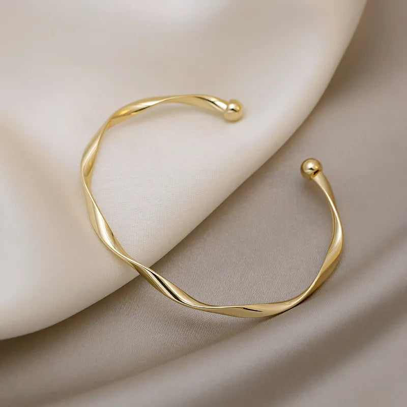 Olivia | Elegant women's bracelet
