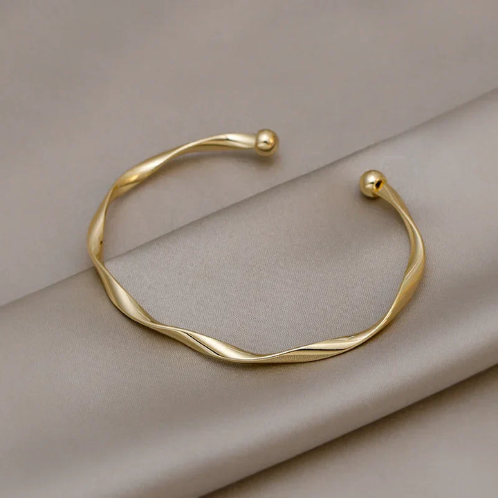 Olivia | Elegant women's bracelet