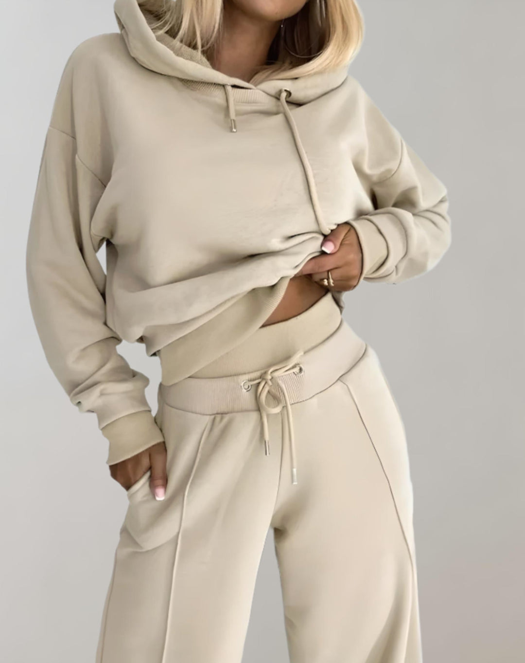 2-Piece Set of a Two-Tone Hoodie with Wide-Leg Trousers afbeelding 3