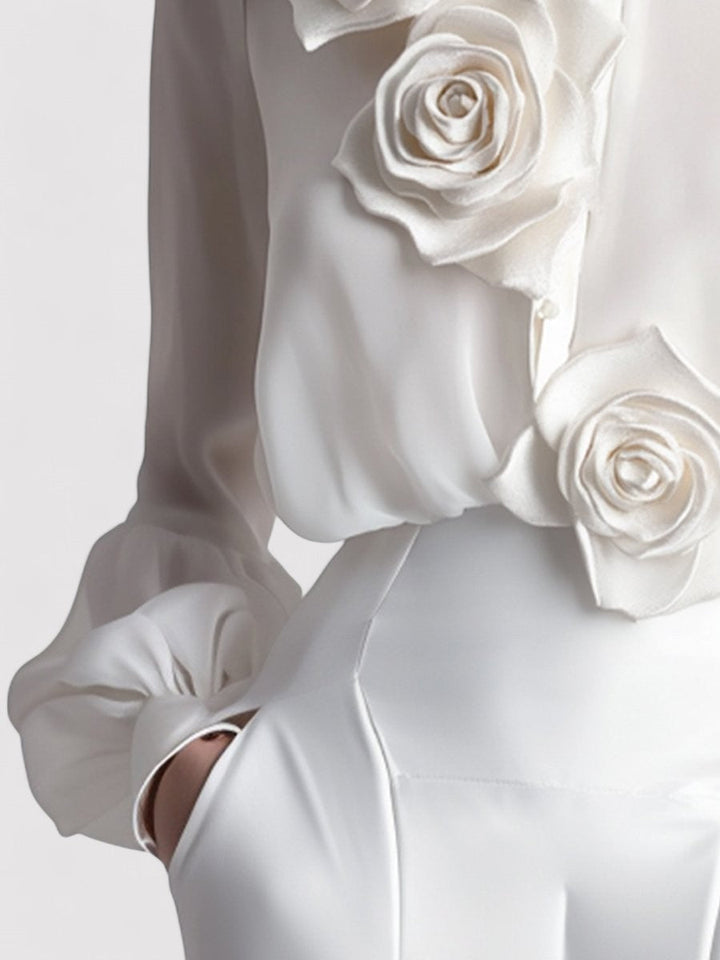 Ancien | Women's Modern White Blouse with 3D Rose Accents afbeelding 4
